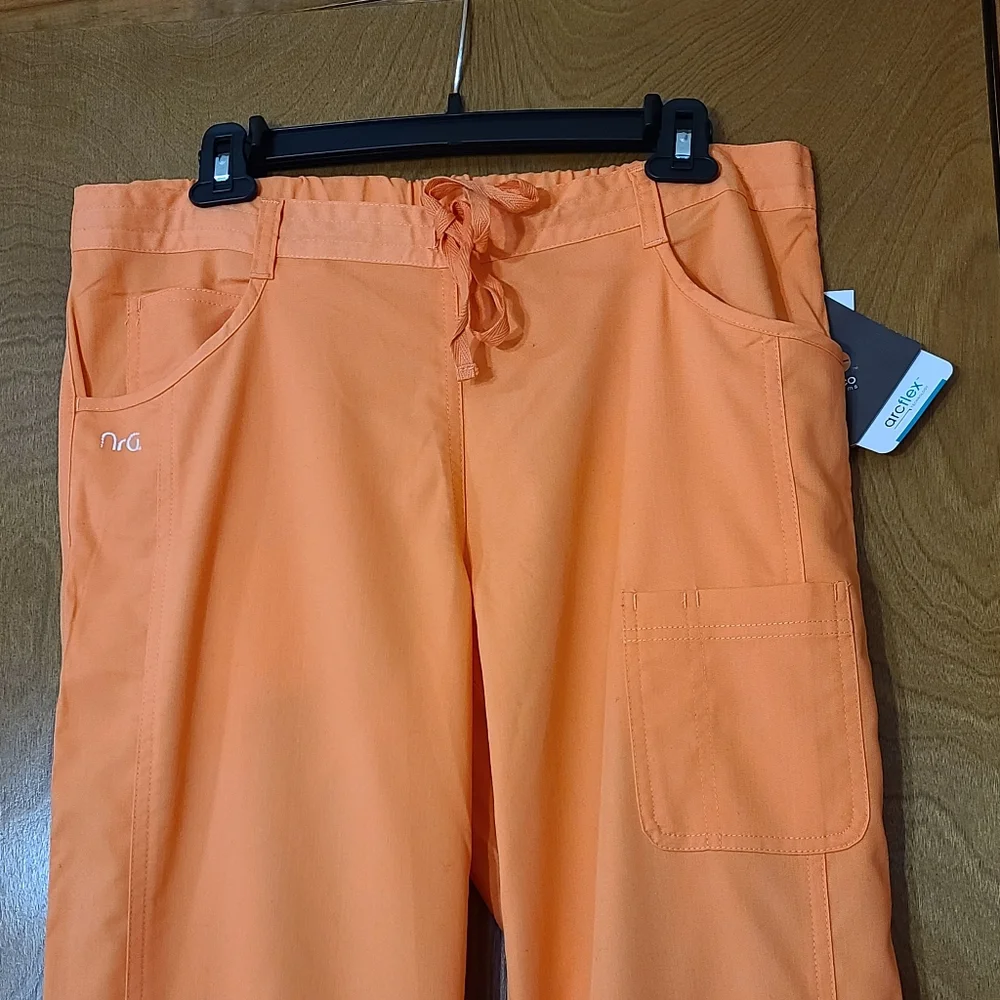 Brand New Orange and Gray NRG by Barco 2-Pc Matching Scrubs Set - Picture 9 of 16